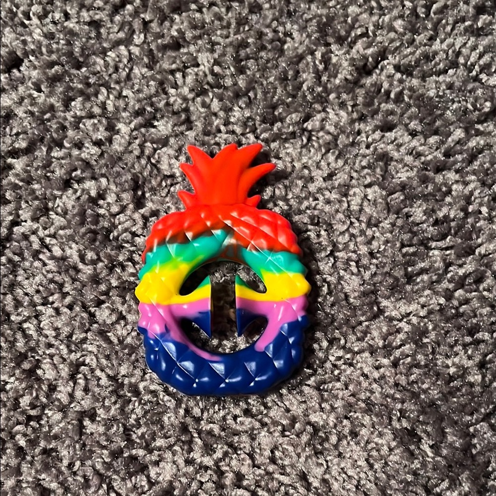 Rainbow Pineapple Fidget Hand Snapper Toy